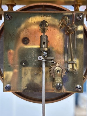 Lot 951 - A RARE EARLY 20TH CENTURY ELECTRIC FOUR-GLASS MANTEL CLOCK