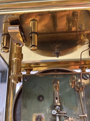 Lot 951 - A RARE EARLY 20TH CENTURY ELECTRIC FOUR-GLASS MANTEL CLOCK