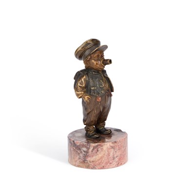 Lot 796 - AN EARLY 20TH CENTURY BERGMAN COLD-PAINTED BRONZE FIGURAL TABLE LIGHTER