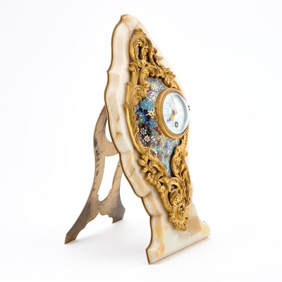 Lot 948 - A FINE FRENCH CHAMPLEVÉ ENAMEL STRUT CLOCK