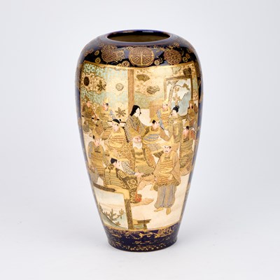 Lot 149 - A LARGE JAPANESE SATSUMA VASE