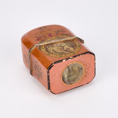 Lot 740 - AN 18TH CENTURY VERNIS MARTIN SCENT BOTTLE CASE