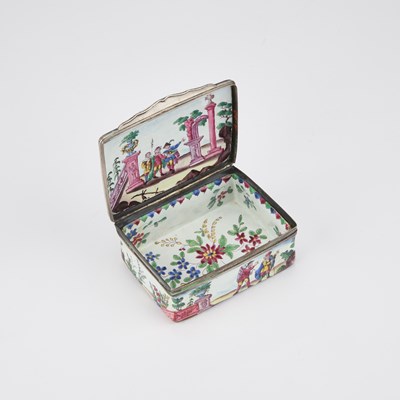 Lot 775 - A RARE SILVER AND ENAMEL SNUFF BOX, CIRCA 1730