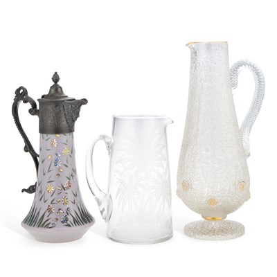 Lot 88 - THREE PIECES OF GLASS