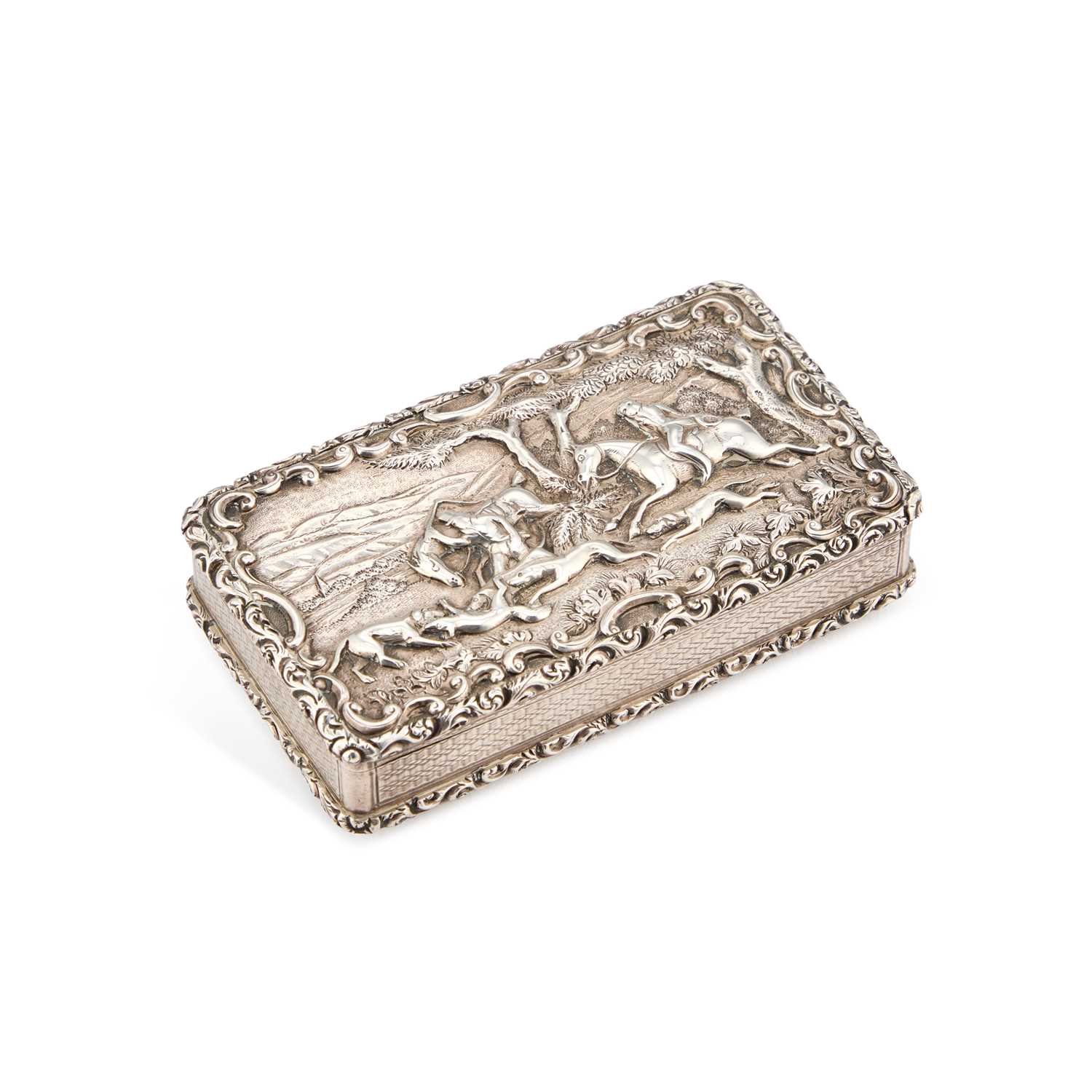Lot 519 - A FINE WILLIAM IV SILVER SNUFF BOX