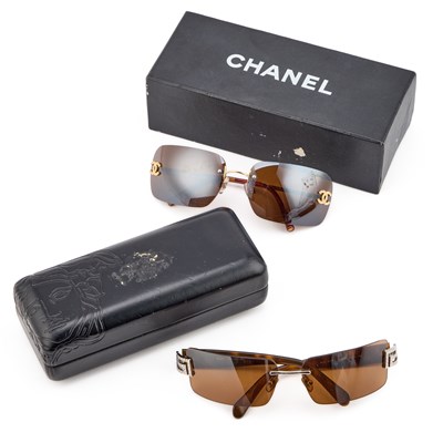 Lot 75 - TWO PAIRS OF DESIGNER SUNGLASSES