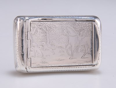 Lot 1261 - A GEORGE III SILVER SNUFF BOX