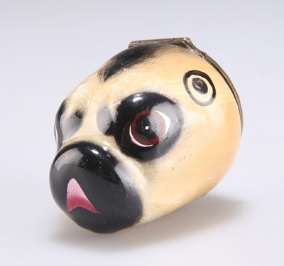 Lot 303 - A BILSTON ENAMEL 'PUG' BONBONNIÈRE