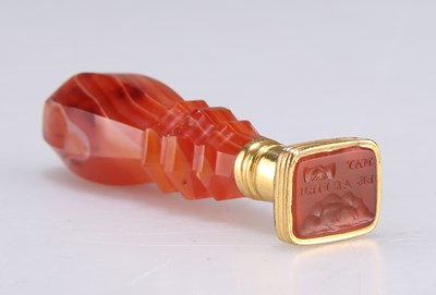 Lot 293 - A GEORGIAN AGATE SEAL