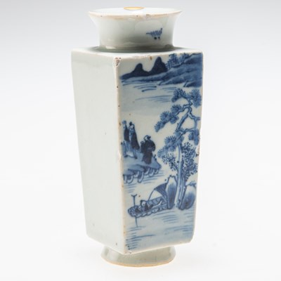 Lot 212 - A CHINESE BLUE AND WHITE RED CLIFFS TYPE VASE