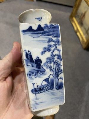Lot 212 - A CHINESE BLUE AND WHITE RED CLIFFS TYPE VASE