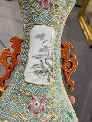 Lot 168 - A CHINESE PEAR-SHAPED VASE