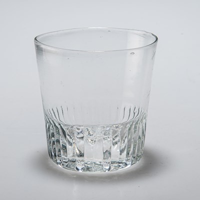 Lot 35 - A GLASS TUMBLER, CIRCA 1750-70