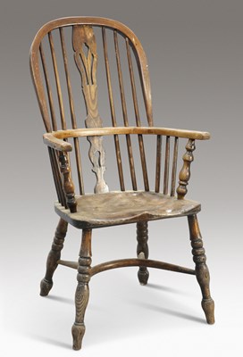 Lot 457 - A 19TH CENTURY OAK AND ELM WINDSOR CHAIR