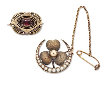 Lot 1614 - TWO LATE VICTORIAN BROOCHES