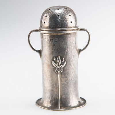 Lot 1110 - AN ARTS AND CRAFTS SILVER SIFTER