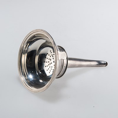 Lot 1133 - AN ELIZABETH II SILVER WINE FUNNEL