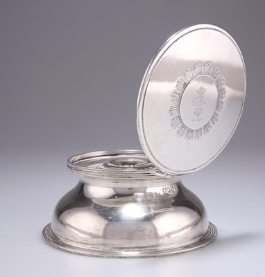 Lot 1243 - A VICTORIAN SILVER INKWELL