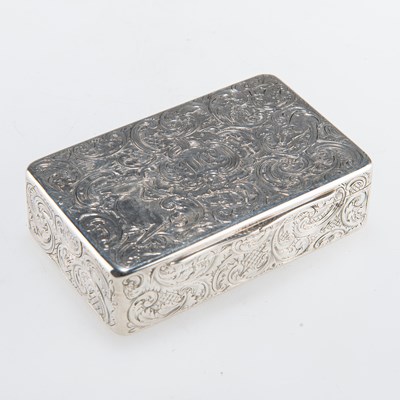 Lot 1221 - A WILLIAM IV SILVER SNUFF BOX