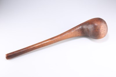 Lot 467 - A 19TH CENTURY IRISH PINE SHILLELAGH