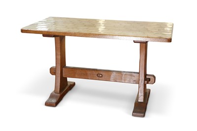 Lot 452 - ALAN GRAINGER, AN ACORNMAN OAK COFFEE TABLE