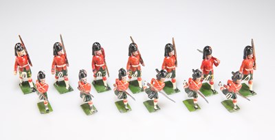 Lot 942 - A GROUP OF LEAD HIGHLANDERS