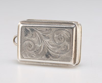 Lot 1056 - AN EARLY VICTORIAN SILVER VINAIGRETTE