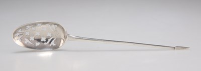 Lot 1245 - A GEORGE II SILVER MOTE SPOON