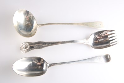 Lot 1013 - A GROUP OF VICTORIAN SILVER SERVING FLATWARE