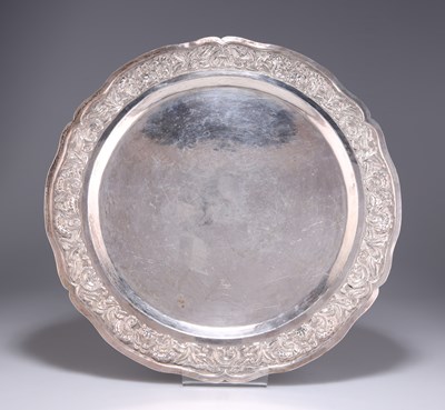 Lot 1206 - A SOUTH AMERICAN SILVER SALVER, 20TH CENTURY