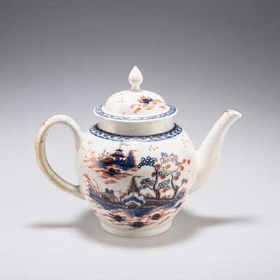 Lot 75 - A JOHN PENNINGTON LIVERPOOL TEAPOT AND COVER, CIRCA 1770-80