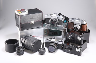 Lot 507 - A COLLECTION OF PHOTOGRAPHIC EQUIPMENT