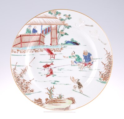 Lot 3014 - A CHINESE FAMILLE ROSE 'FISHING' DISH