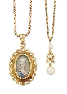 Lot 829 - TWO PENDANTS ON CHAINS