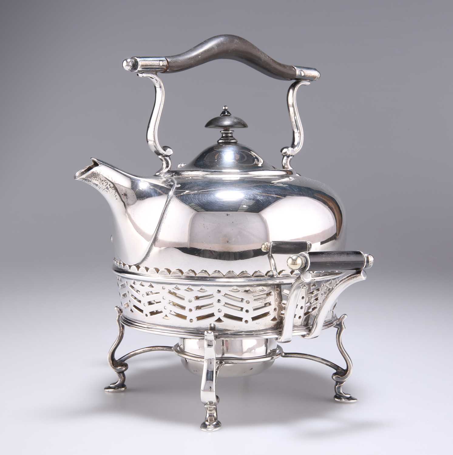 Lot 200 - AN EDWARDIAN SILVER SPIRIT KETTLE ON STAND