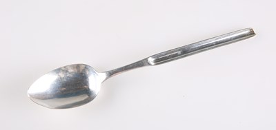 Lot 1295 - A GEORGE III IRISH SILVER MARROW SPOON