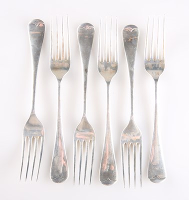 Lot 1083 - A SET OF SIX GEORGE V SILVER DESSERT FORKS