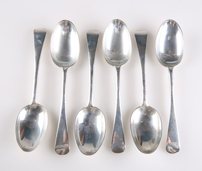 Lot 1374 - A SET OF SIX GEORGE V SILVER DESSERT SPOONS