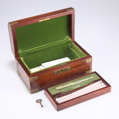 Lot 411 - THE PARKER 75, A LIMITED EDITION R.M.S. QUEEN ELIZABETH PEN