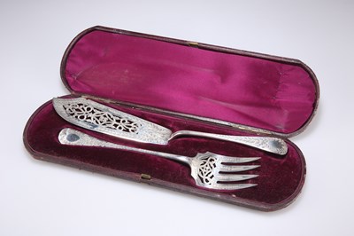 Lot 1365 - A PAIR OF VICTORIAN SILVER FISH SERVERS