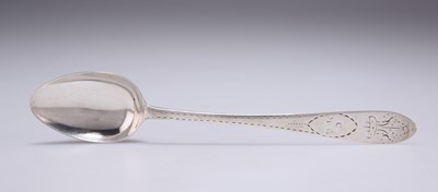 Lot 1211 - AN IRISH PROVINCIAL SILVER DESSERT SPOON