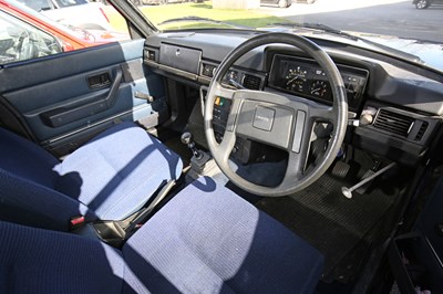 Lot 804 - A VOLVO 244 DL 4-DOOR SALOON