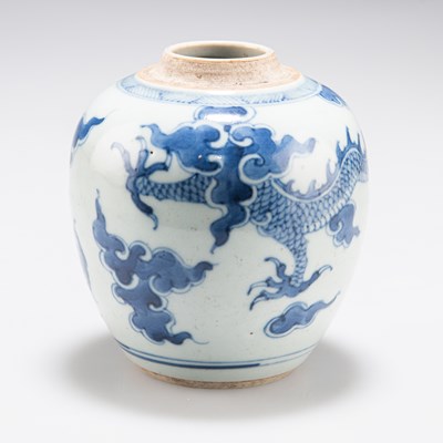 Lot 229 - A CHINESE BLUE AND WHITE DRAGON JAR