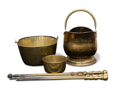 Lot 316 - A COLLECTION OF BRASSWARE