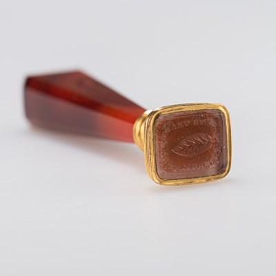 Lot 361 - A GEORGIAN AGATE SEAL