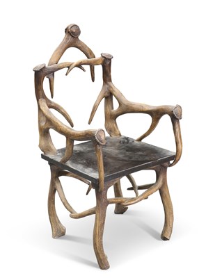 Lot 617 - A SIMULATED ANTLER CHAIR