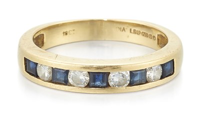 Lot 434 - AN 18 CARAT GOLD SAPPHIRE AND DIAMOND HALF HOOP RING