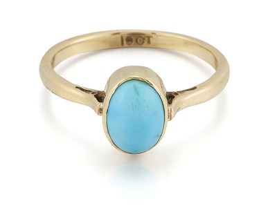 Lot 2105 - A TURQUOISE RING