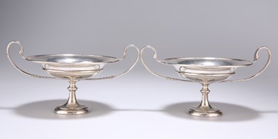 Lot 273 - A PAIR OF EDWARDIAN SILVER COMPOTES