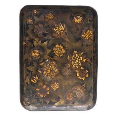 Lot 1321 - A VICTORIAN PAPIER-MÂCHÉ GALLERIED LARGE TRAY, CIRCA 1860